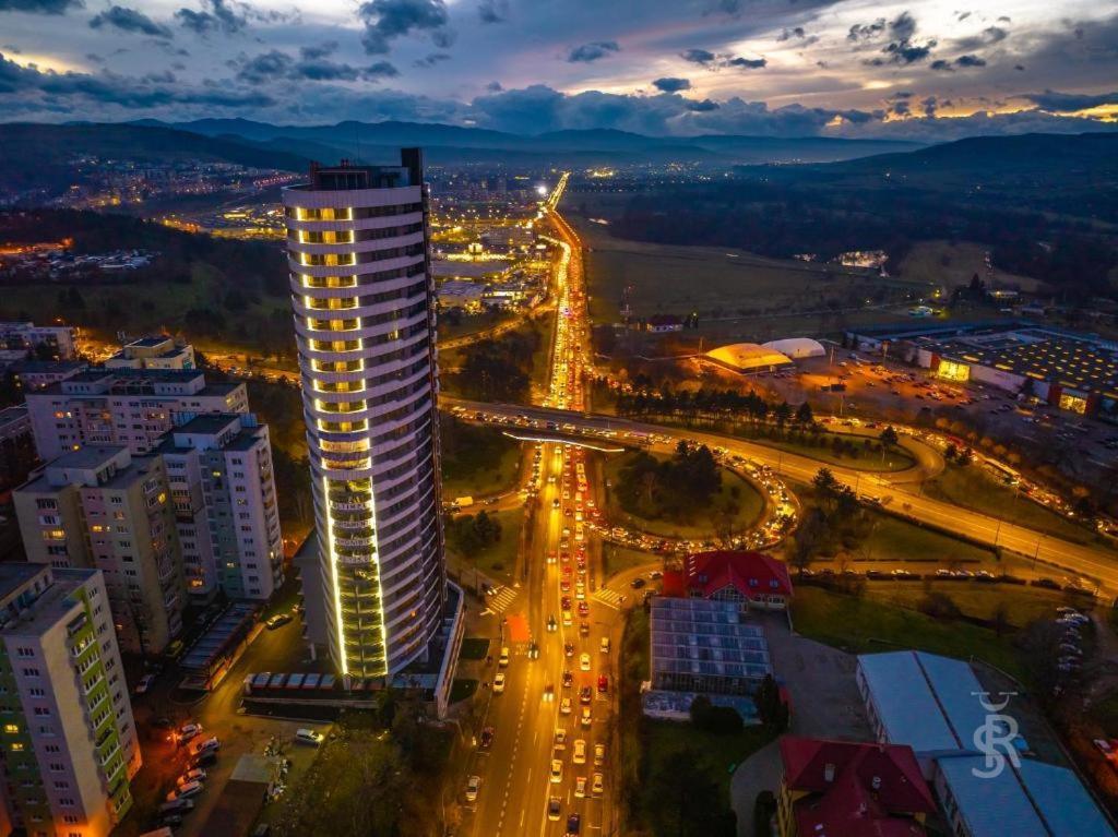 The Sky Tower - Your Panoramic Life Apartment Cluj Napoca Bagian luar foto